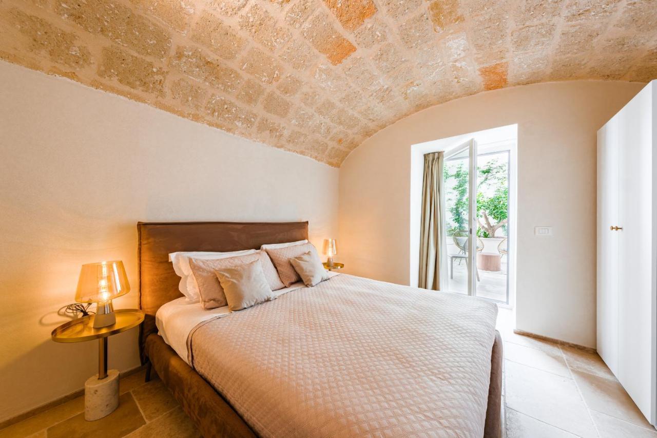 Helloapulia Charming Palazzo Clemente - Self-Catering Suites With Aircondition Монополи Экстерьер фото
