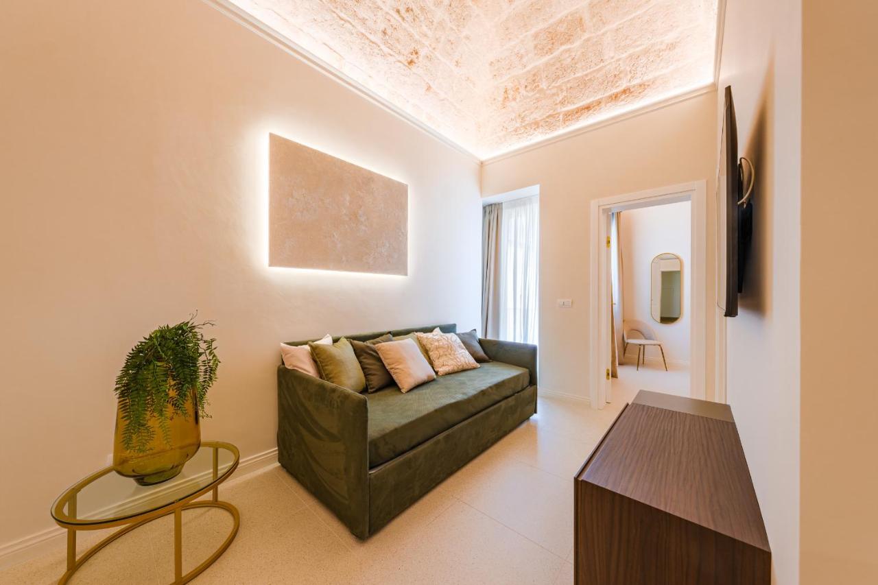 Helloapulia Charming Palazzo Clemente - Self-Catering Suites With Aircondition Монополи Экстерьер фото