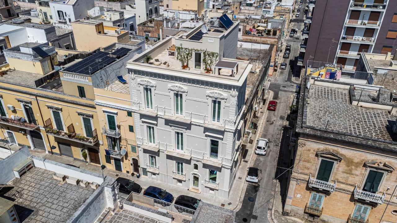 Helloapulia Charming Palazzo Clemente - Self-Catering Suites With Aircondition Монополи Экстерьер фото