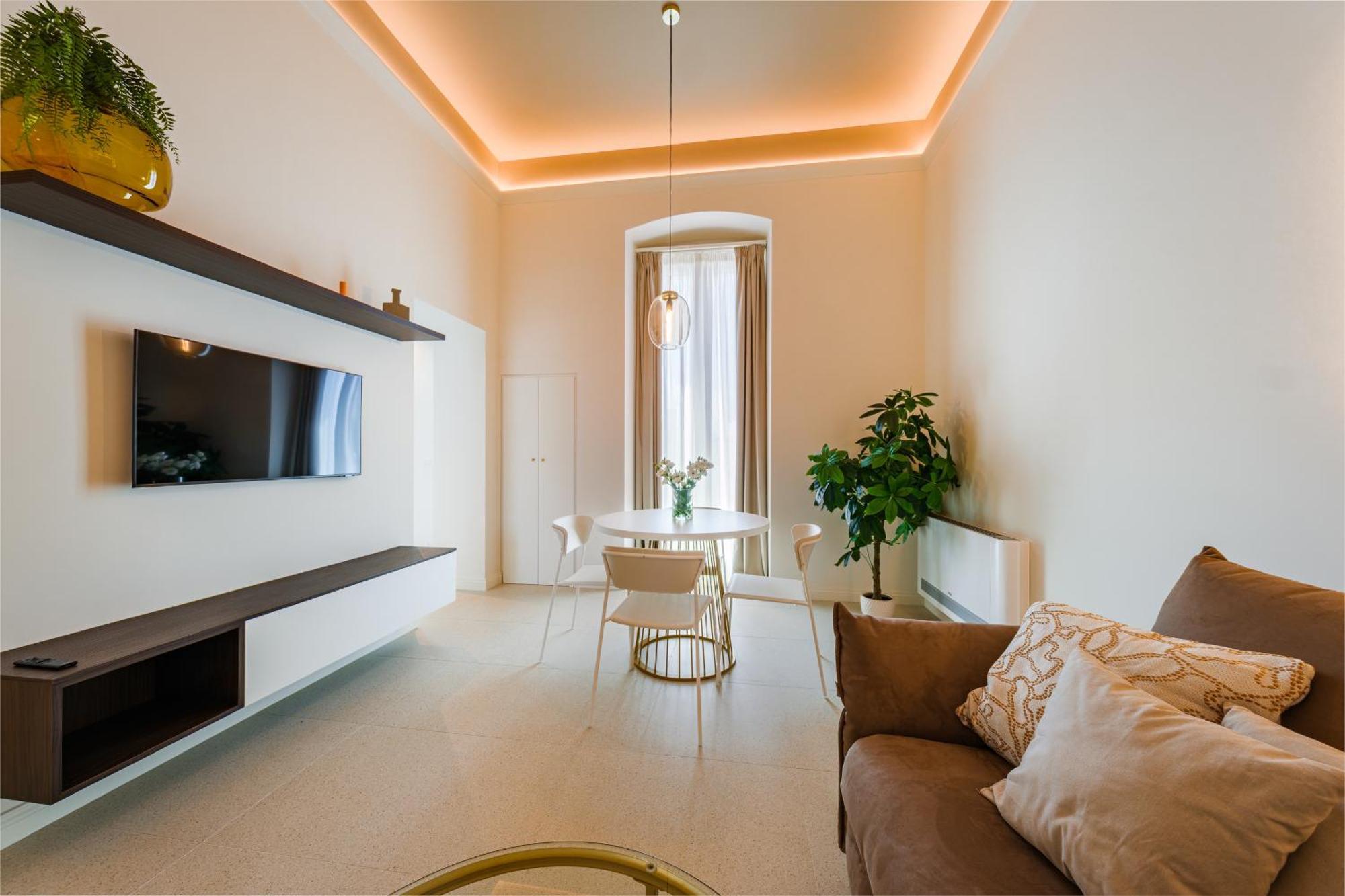 Helloapulia Charming Palazzo Clemente - Self-Catering Suites With Aircondition Монополи Экстерьер фото