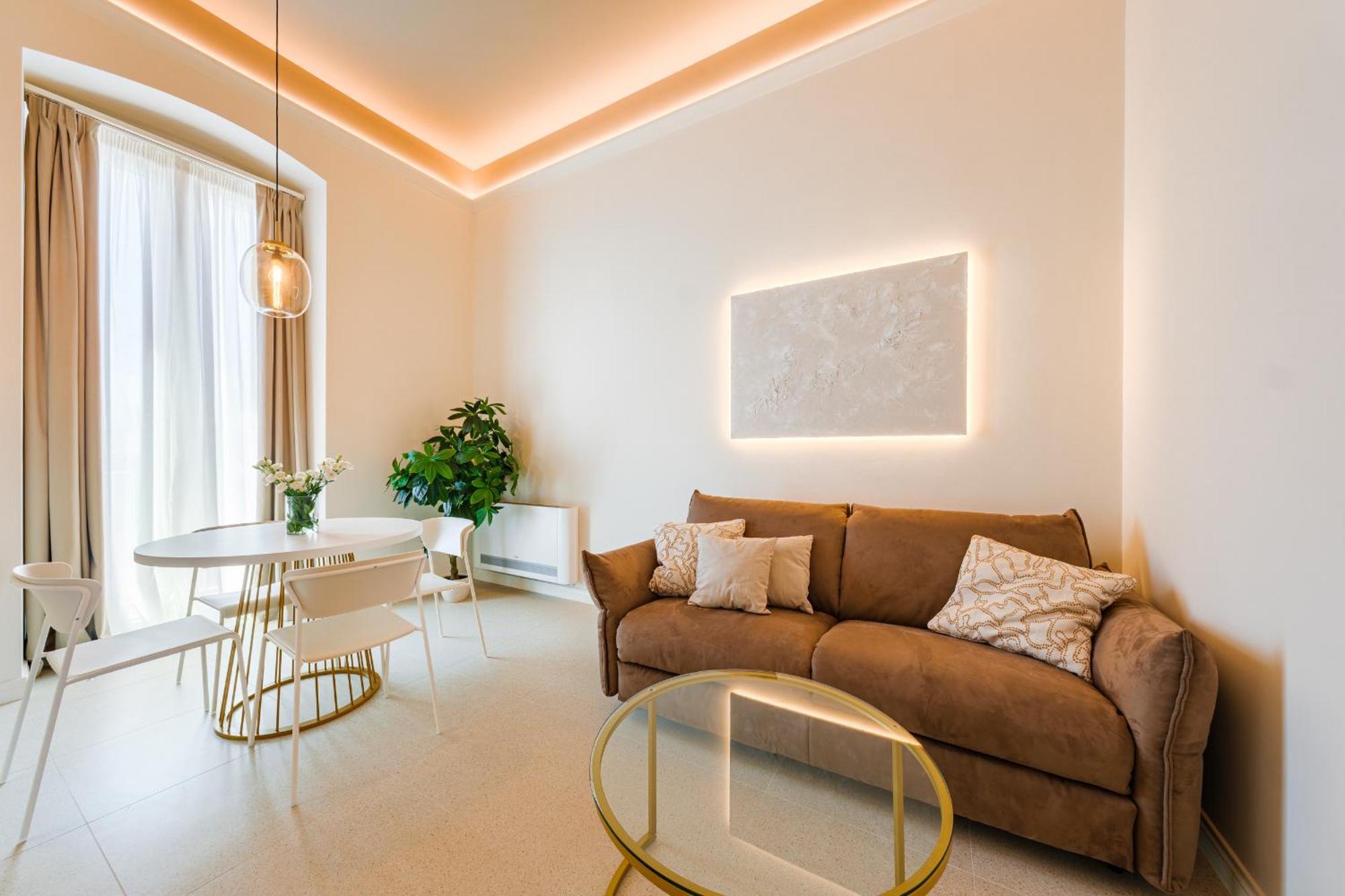 Helloapulia Charming Palazzo Clemente - Self-Catering Suites With Aircondition Монополи Экстерьер фото